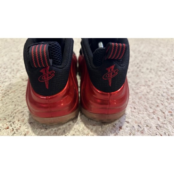 AIR FOAMPOSITE ONE 'METALLIC RED' 2017 US MEN SIZE 10 GREAT CONDITION - Picture 4 of 6